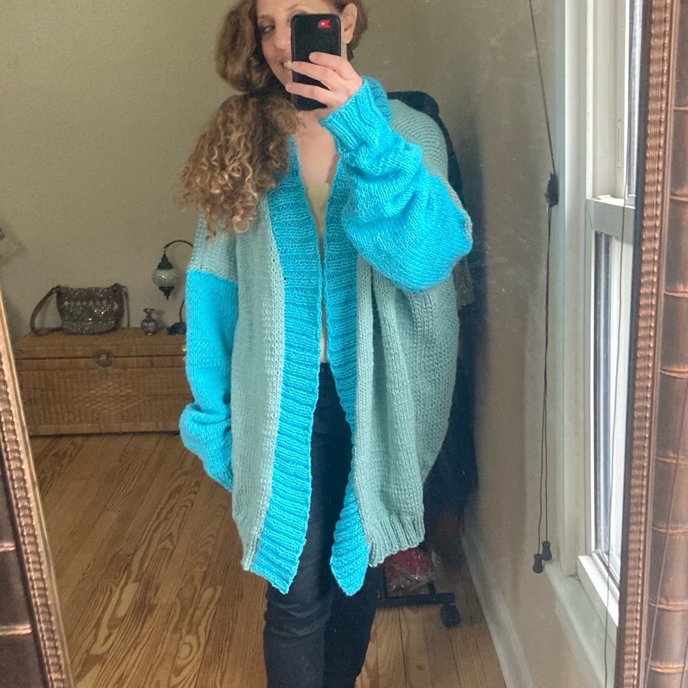 Handknit cardigan women's plus size 1x 2x  blue turquoise sea‎ green bright long
